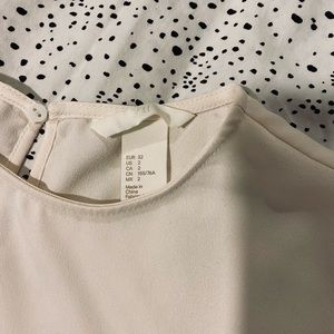 H&M Cream Short Sleeve Blouse